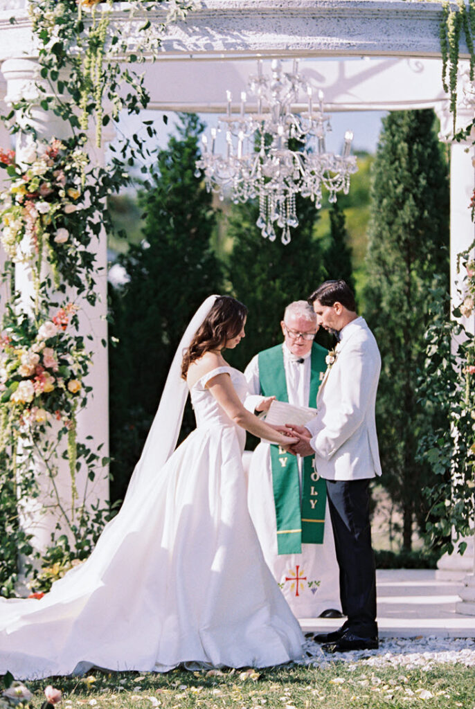 European-inspired-weddding-martha-stewart-tom-trovato-flowers-naples-florida (9)